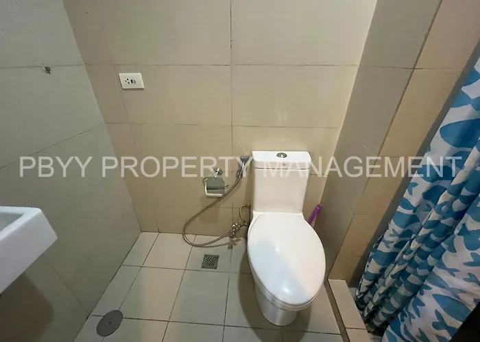 Aparthotel Staycation At Residences 2*