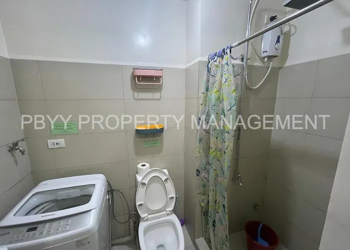 Aparthotel Staycation At Residences