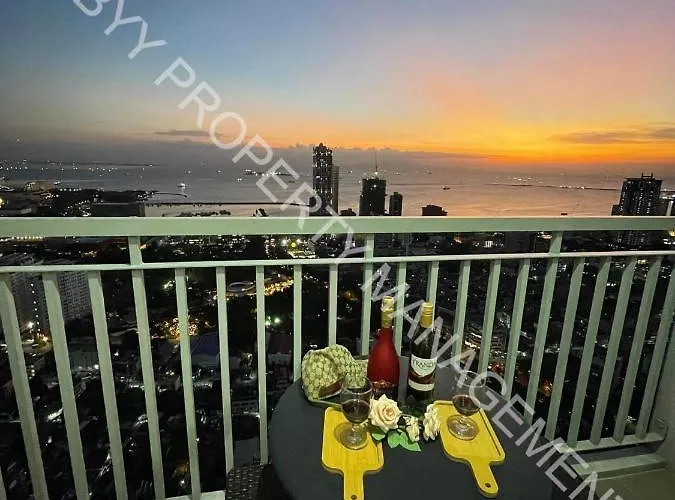 Staycation At Residences 2* Manila