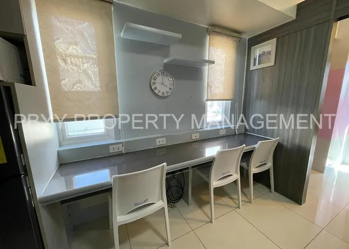 Staycation At Residences Aparthotel