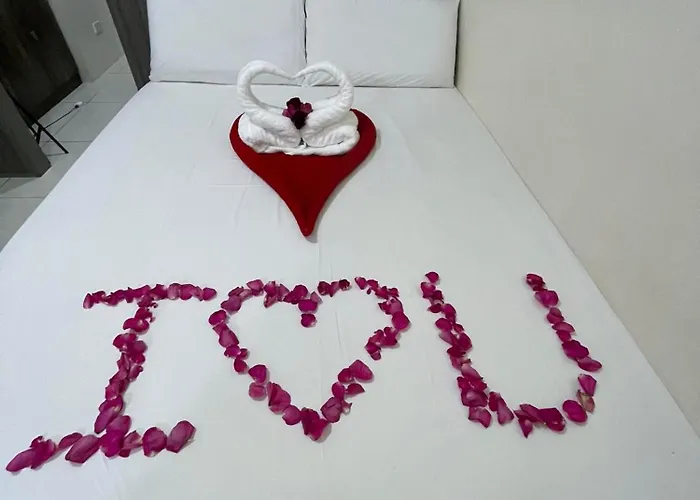 Staycation At Residences Aparthotel 2*