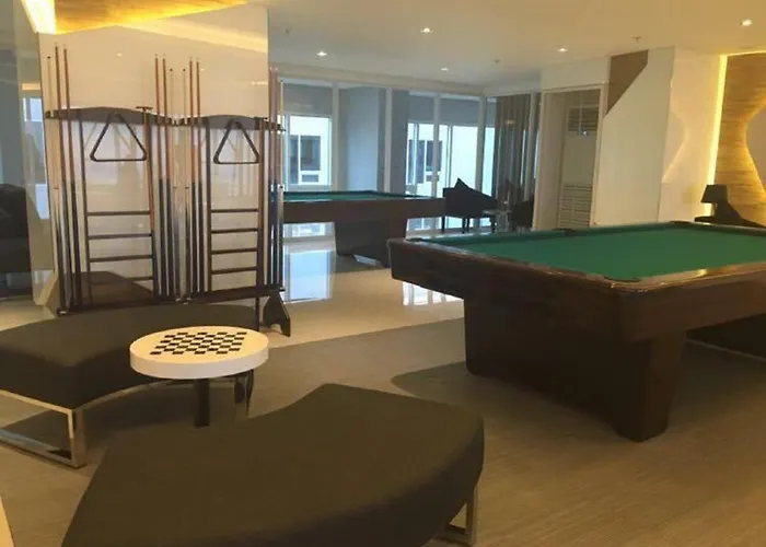 Staycation At Residences Aparthotel 2*